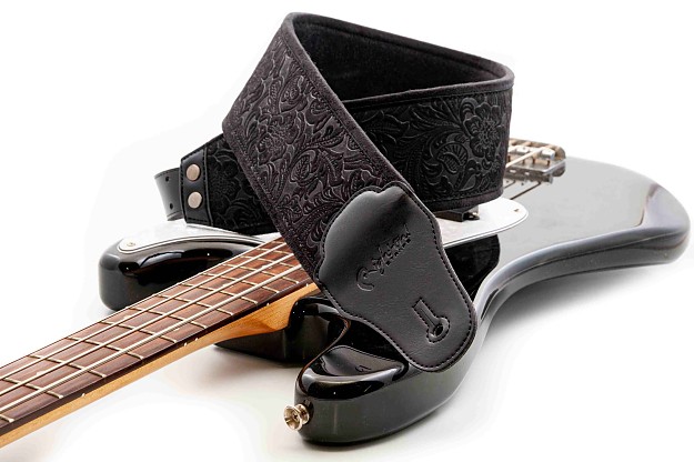 Sandokan-80 Black Bass Strap | Comfort & Style1
