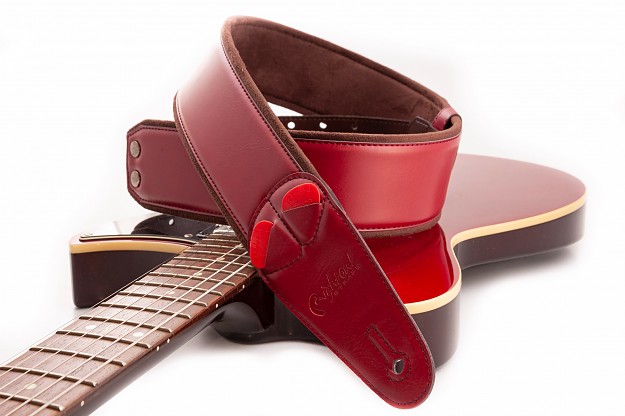 Charm Red vegan guitar & bass strap