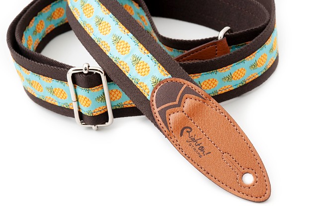 High quality and very comfortable woven guitar strap