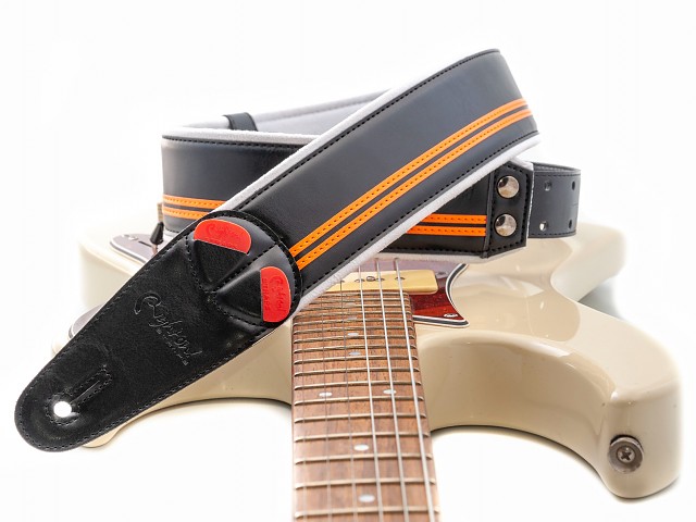 Model RACE HD guitar and bass strap, 6 cm wide.