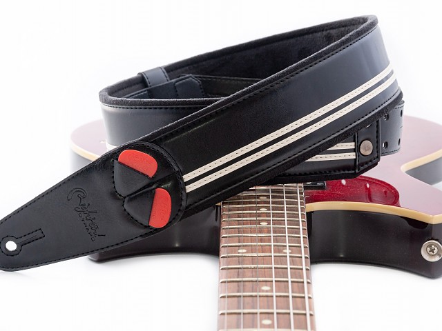 RACE BLACK guitar and bass strap, made of high-tech synthetic materials.