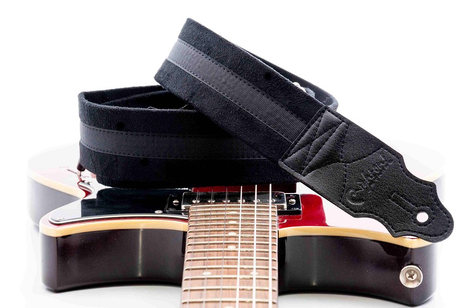 Plain Black Guitar Strap