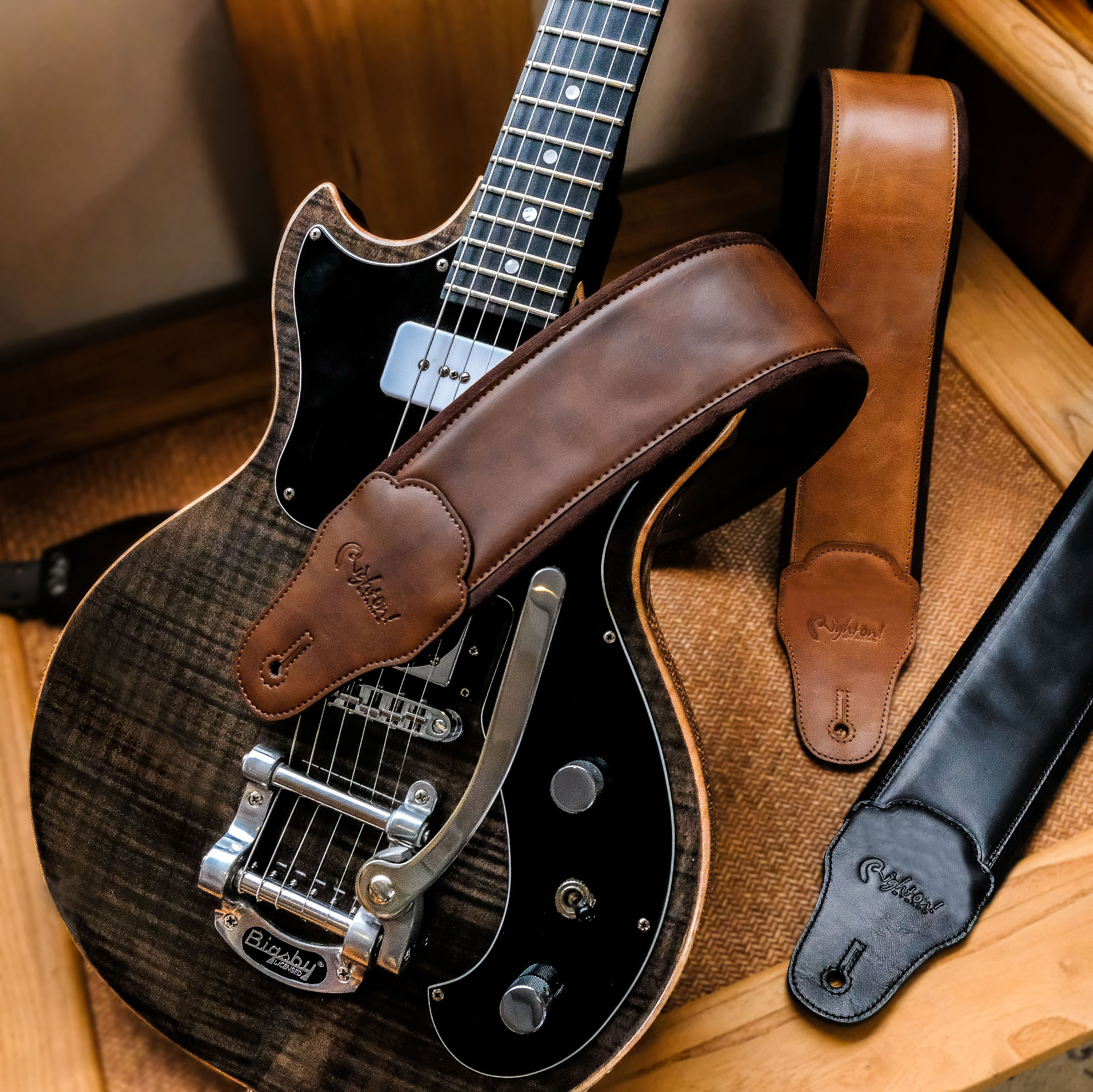 acoustique / électrique / Basse / Classique Cuir brun foncé Guitar Strap
